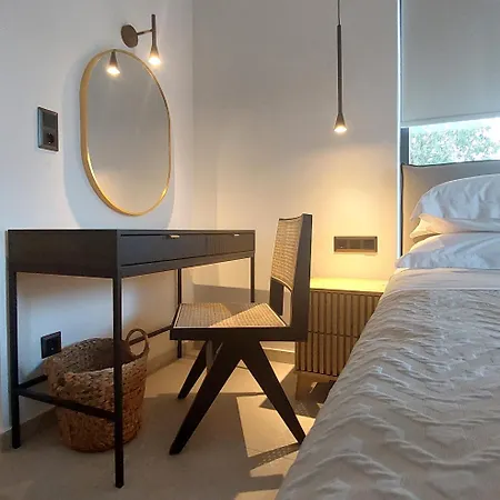 Eros And Psyche מלון נידרי